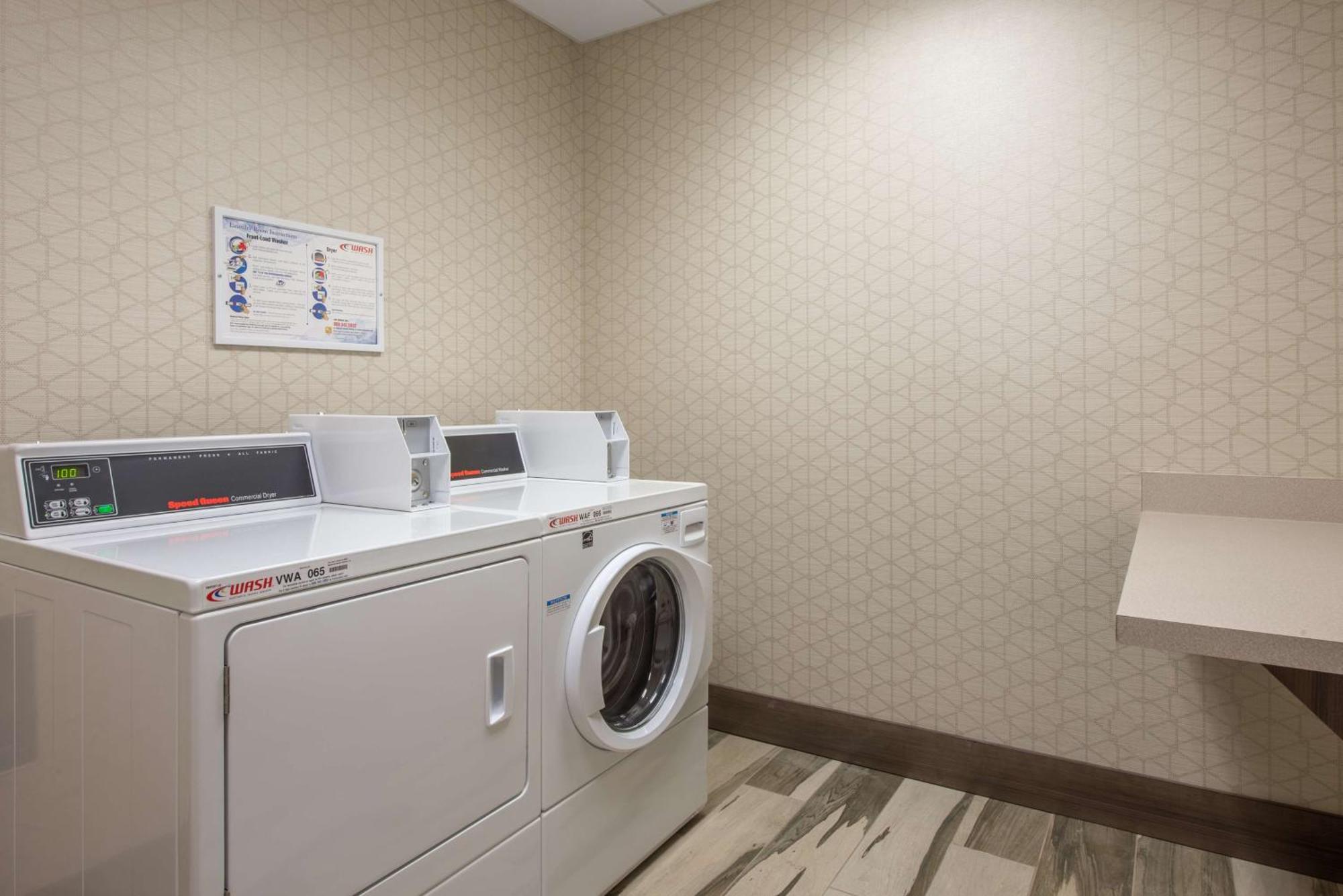 Hampton Inn & Suites Phoenix - East Mesa In גילברט מראה חיצוני תמונה